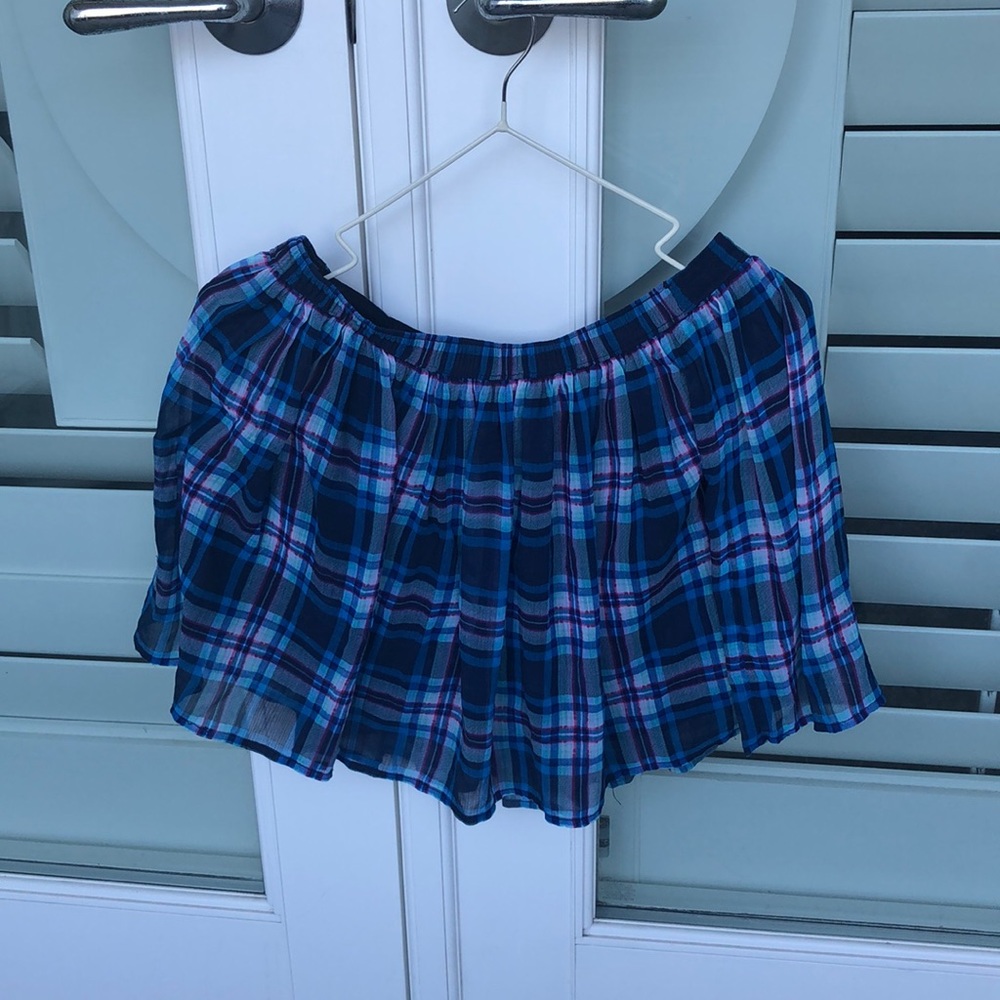 REALLY CUTE HOLLISTER SKIRT